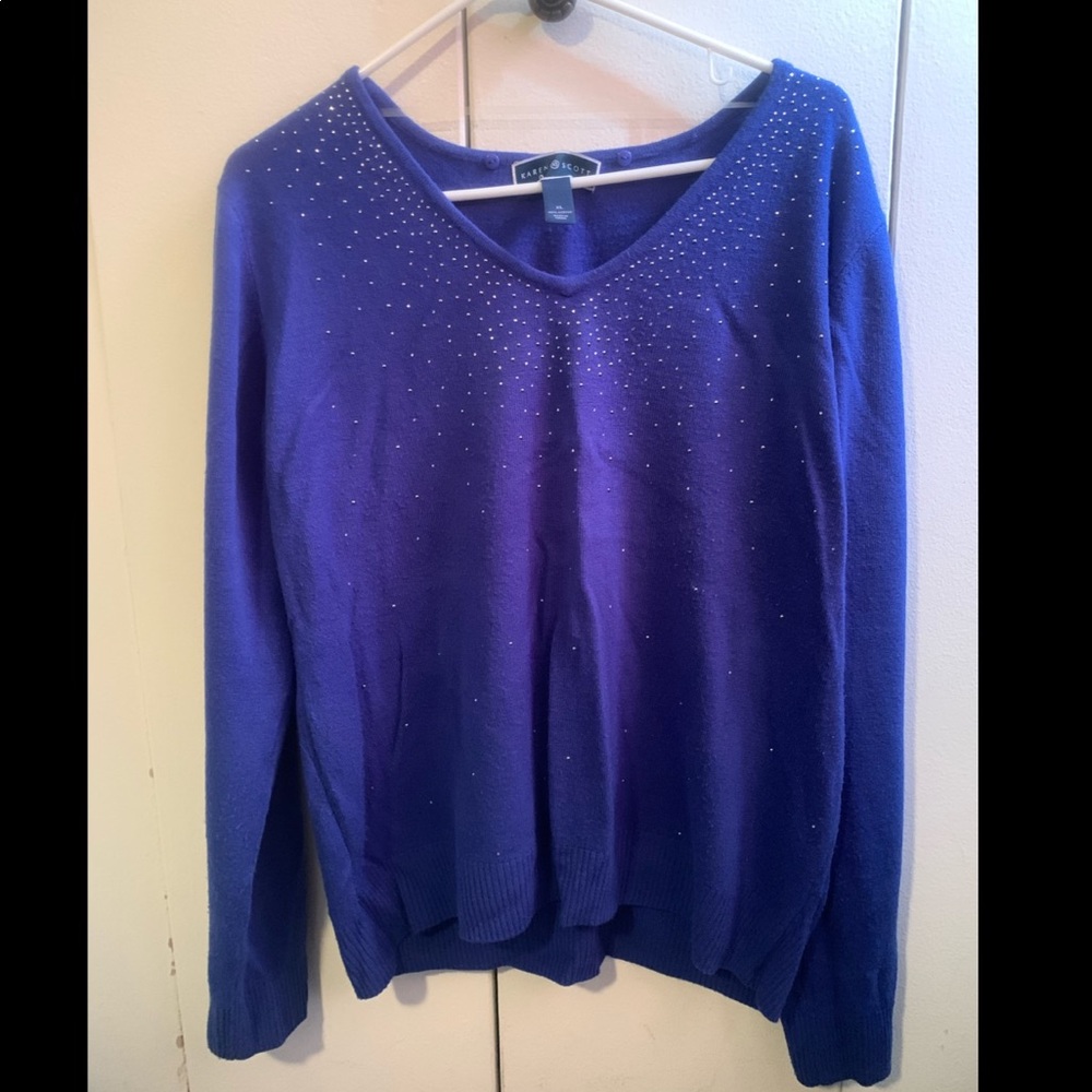 Dress sweater
